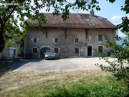 duplex 100m² dans ancienne ferme