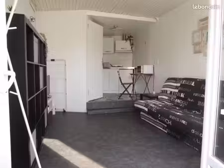 studio 1 pièce 18 m²