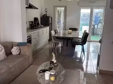 maison 3 chambres +jardin