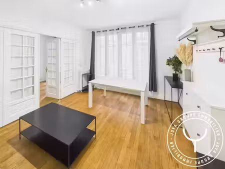 location meublée appartement 3 pièces 54.27 m² à paris 16ème (75016)  1 729 €