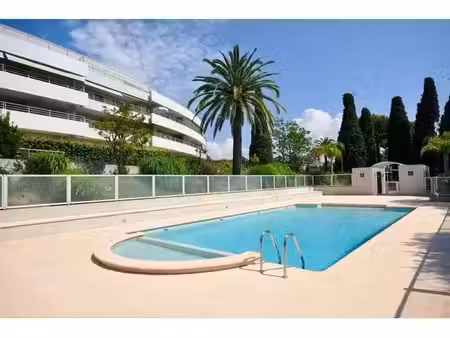 location appartement 4 pièces 118.21 m² à nice (06000)  2 791 €