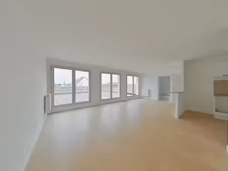 location appartement 4 pièces 89 m² à dunkerque (59140)  1 051 €