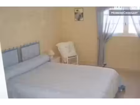 location meublée appartement 1 pièce 59 m² à saint-sulpice-et-cameyrac (33450)  1 050 €