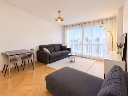 location meublée appartement 3 pièces 60.18 m² à puteaux (92800)  1 890 €