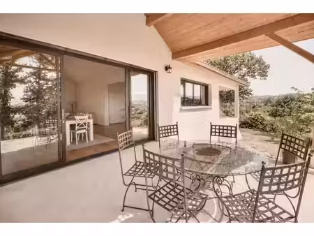 maison de luxe à vendre à chatte