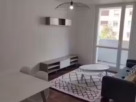 location meublée appartement 2 pièces 49.85 m² à limoges (87000)  770 €