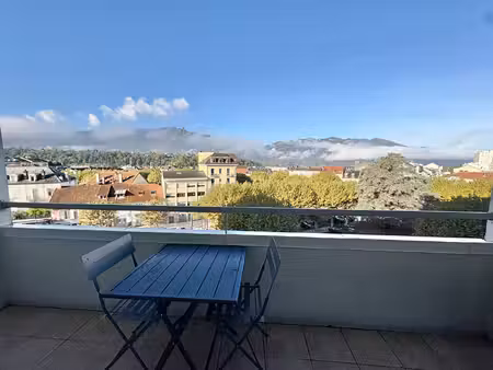 appartement aix les bains centre-ville - balcon et cave
