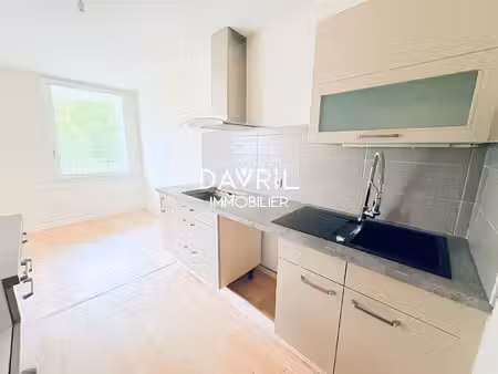 andrésy ? secteur gare ? spacieux 2 pièces de 56 m² avec grand balcon  parking en sous-sol