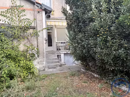 maison des annees 30 avec jardin et garage  quartier blanq