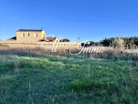 terrain constructible 1 146 m² – permis accordé pour villa avec piscine