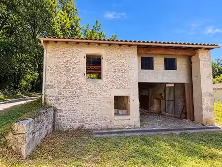 vente maison 1 pièce 140 m² à chaniers (17610)  69 000 €