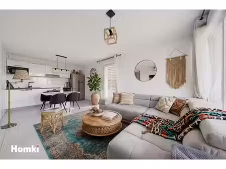 lumineux t3 avec terrasse de 19 m² au calme