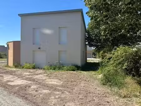 vente maison à saumur (49400) : à vendre / 94m² saumur