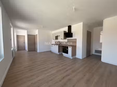 charmes - appartement f3 - centre ville