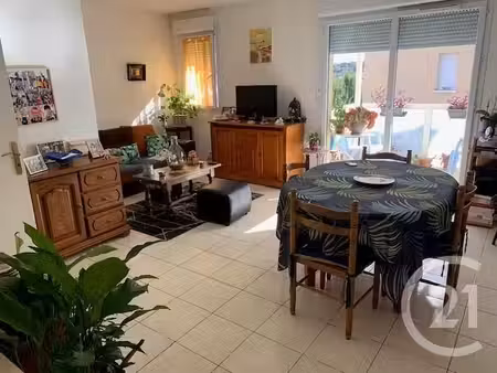 appartement f2 à vendre - 2 pièces - 47 79 m2 - dax - 40 - aquitaine