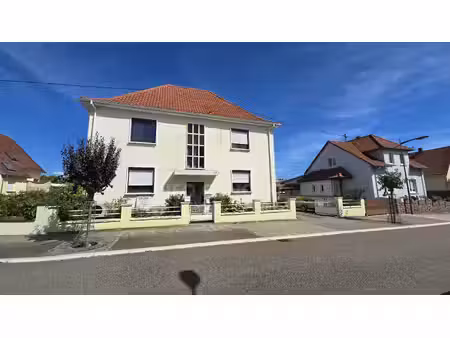 -- charmant f1 à lauterbourg --