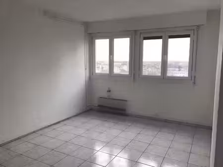 3 rue daniel jousse - libre le 01/11