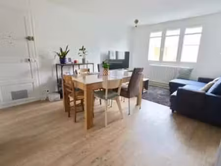 vente appartement 3 pièces à saint-jacques-de-la-lande (35136) : à vendre 3 pièces / 51m² 