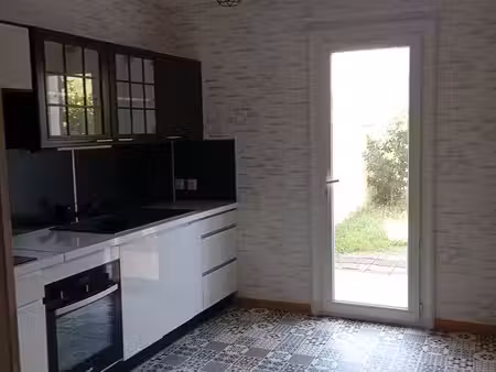 maison t4 avec jardin et vue dégagée – quartier saint-sauveur  fos-sur-mer