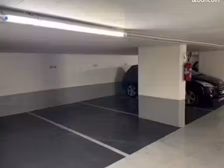 ◊ à louer – place de parking sécurisée en sous-sol – port de carry-le-rouet