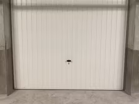 box/garage en sous-sol d'une résidence sécurisée