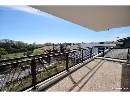 appartement 3 pièces 65 m²