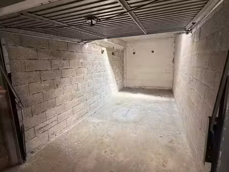 parking/box 15 m² marseille
