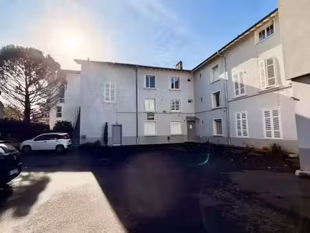 appartement 4 pièces 64 m²