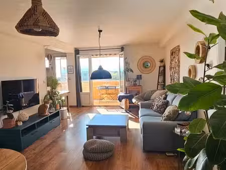 appartement t3 traversant