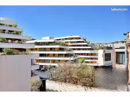 appartement 1 pièce 19 m²