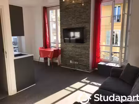 appartement 1 pièce 27 m²