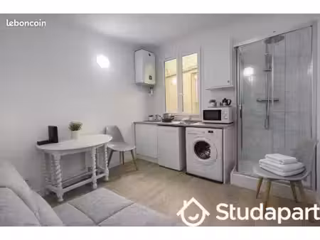 appartement 1 pièce 9 m²