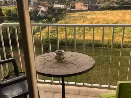 bron appartement rénové à vendre