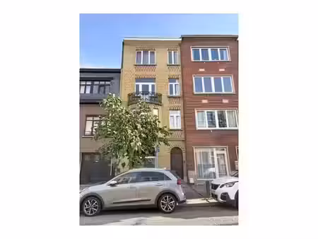 appartement à louer à avenue des volontaires 205 woluwe-saint-pierre (vbe83055)
