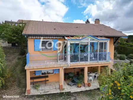 villa 5 pièces 79 m²