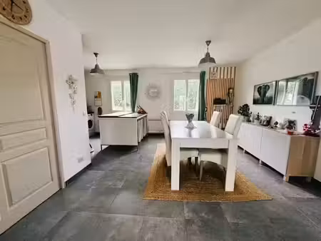 location maison 5 pièces 90 m² à le meux (60880)  1 170 €
