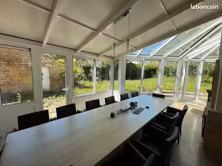 bureaux de caractère 210 m² : 4 bureaux + salle de réunion - jardin arboré 1 200 m²