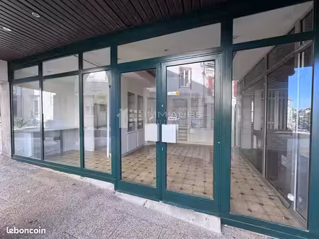 boutique 26 m² nogent-sur-seine
