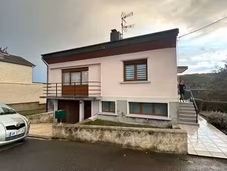 maison à louer sur fromelennes