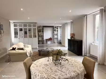 maison de caractère avec jardin rénovée avec soin dpe b – 175 m² – hyper-centre - pont-du-