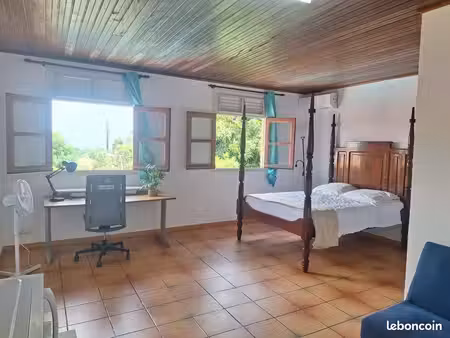 studio meublé indépendant avec piscine et parking – didier