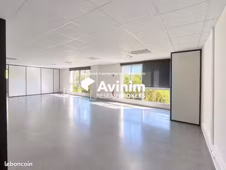 bureaux 388 m² les pennes-mirabeau