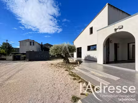 local commercial 74 m² aubagne