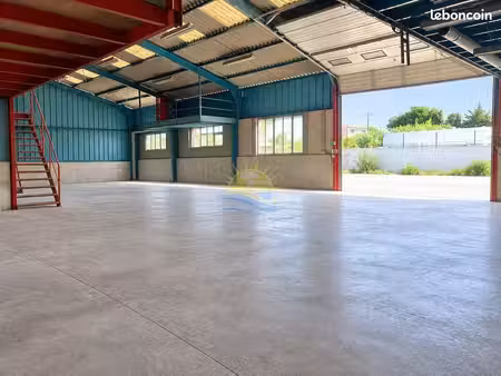 local 500 m² châteauneuf-les-martigues