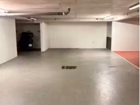 parking moto location aubervilliers proche pantin et paris résidence sécurisé