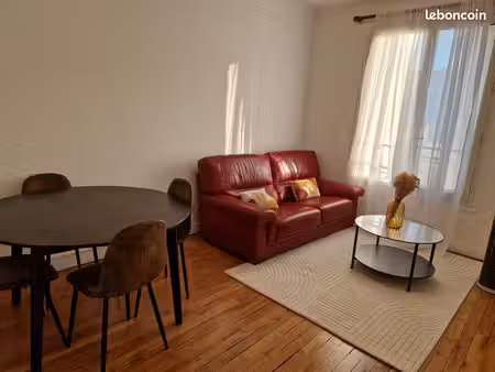 2 pièces refait à neuf rue saint-denis à colombes