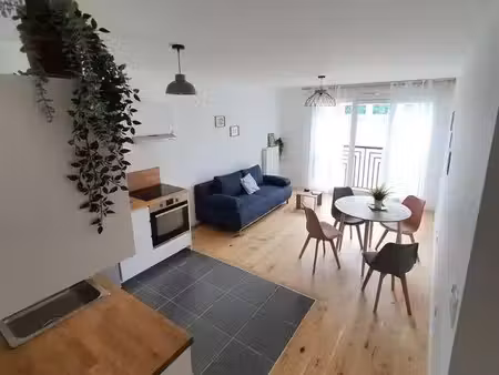 beau 2p meublé 44m² proche porte de clignancourt