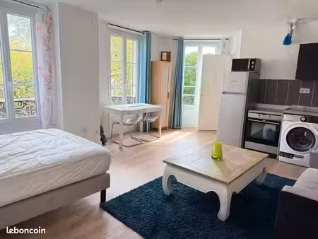 le vésinet – appartement meublé 31 45 m² récemment rafraîchi – 850 cc