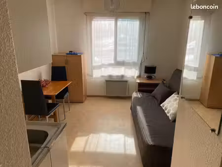 studio 1 pièce 18 m²