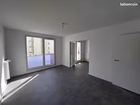 t4 rénové proche centre ville 76m²